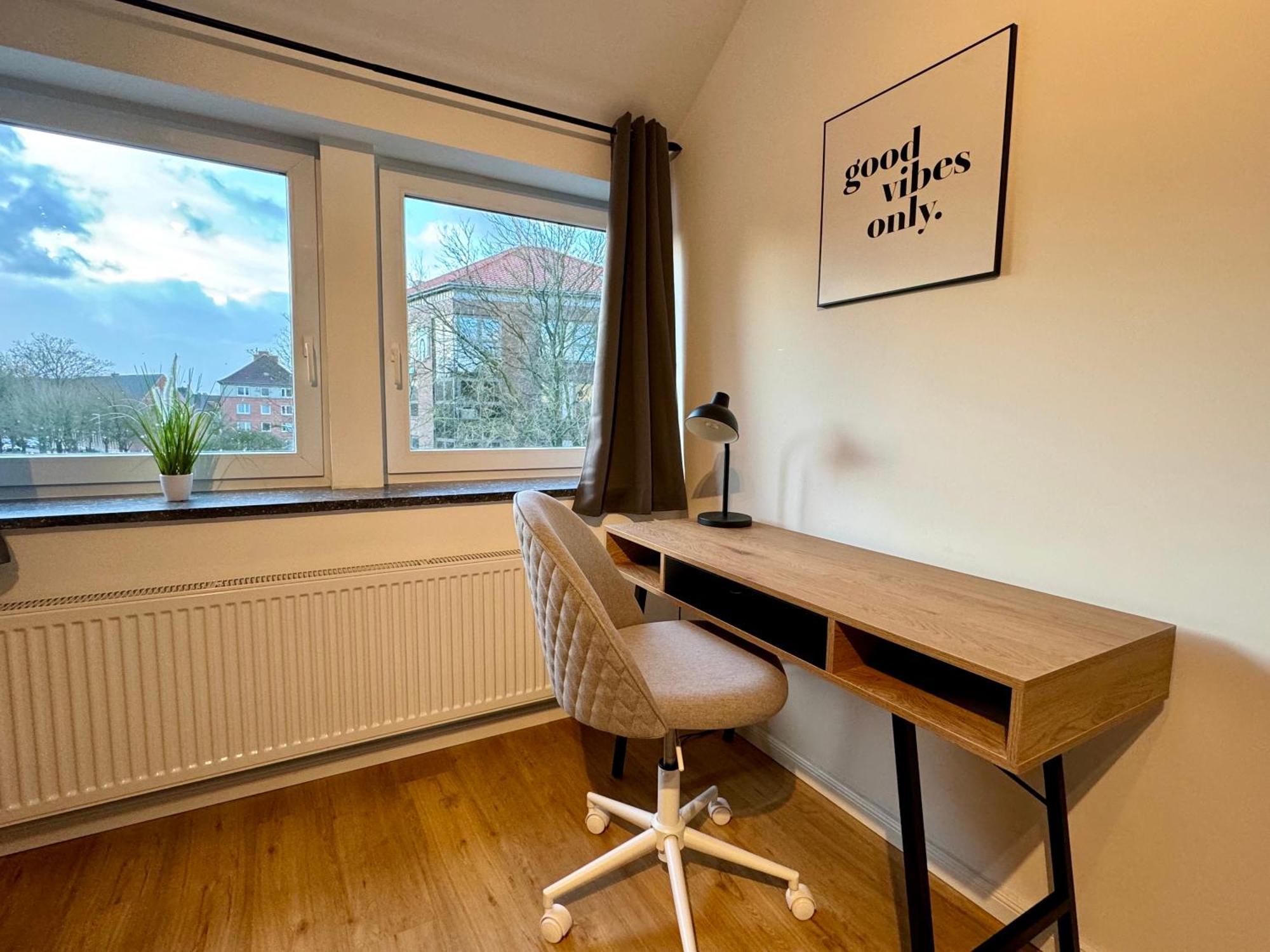 Modernes City Apartment Nahe Hbf Emden Exterior foto